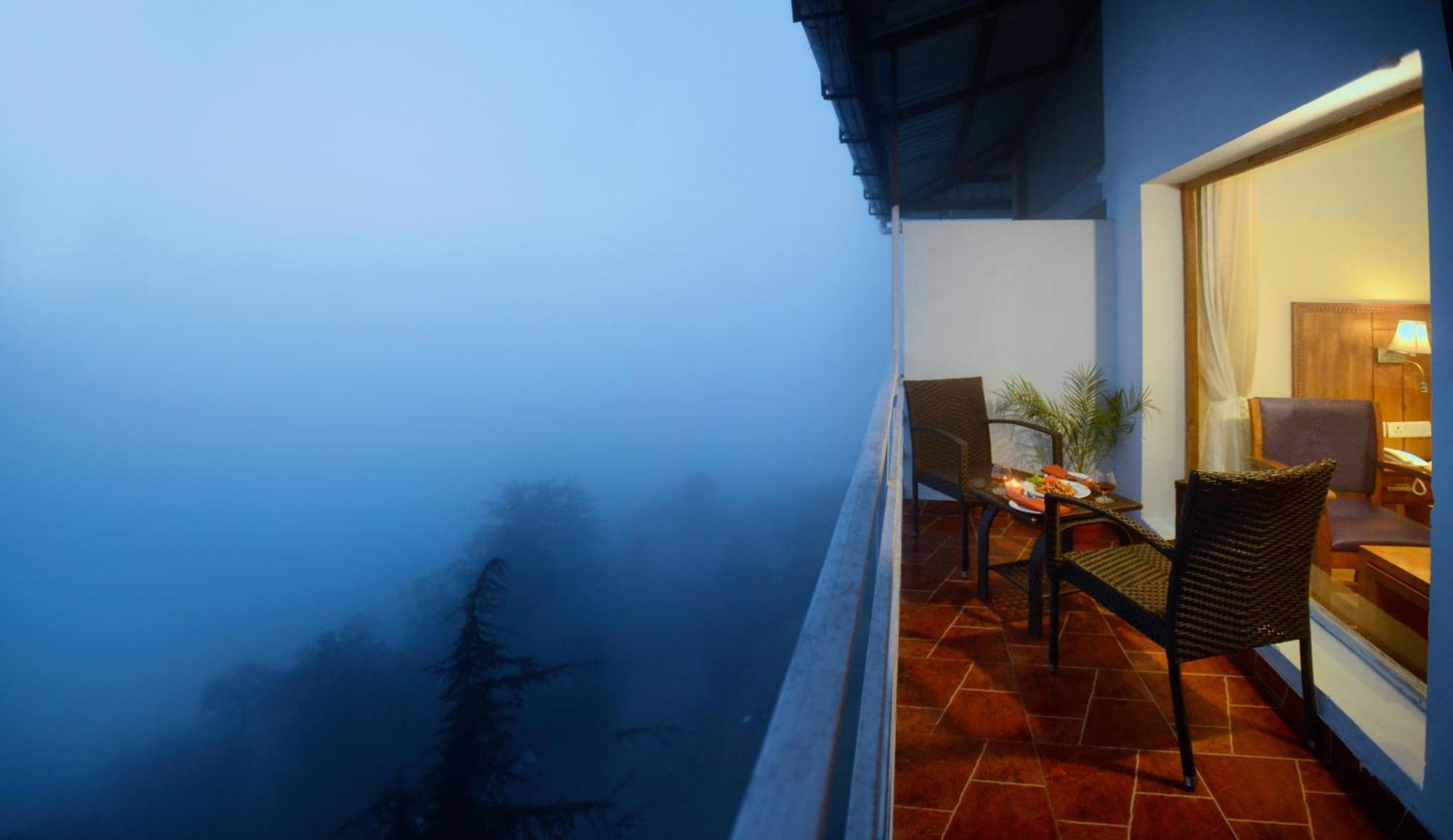 Treehouse Chail Villas Экстерьер фото
