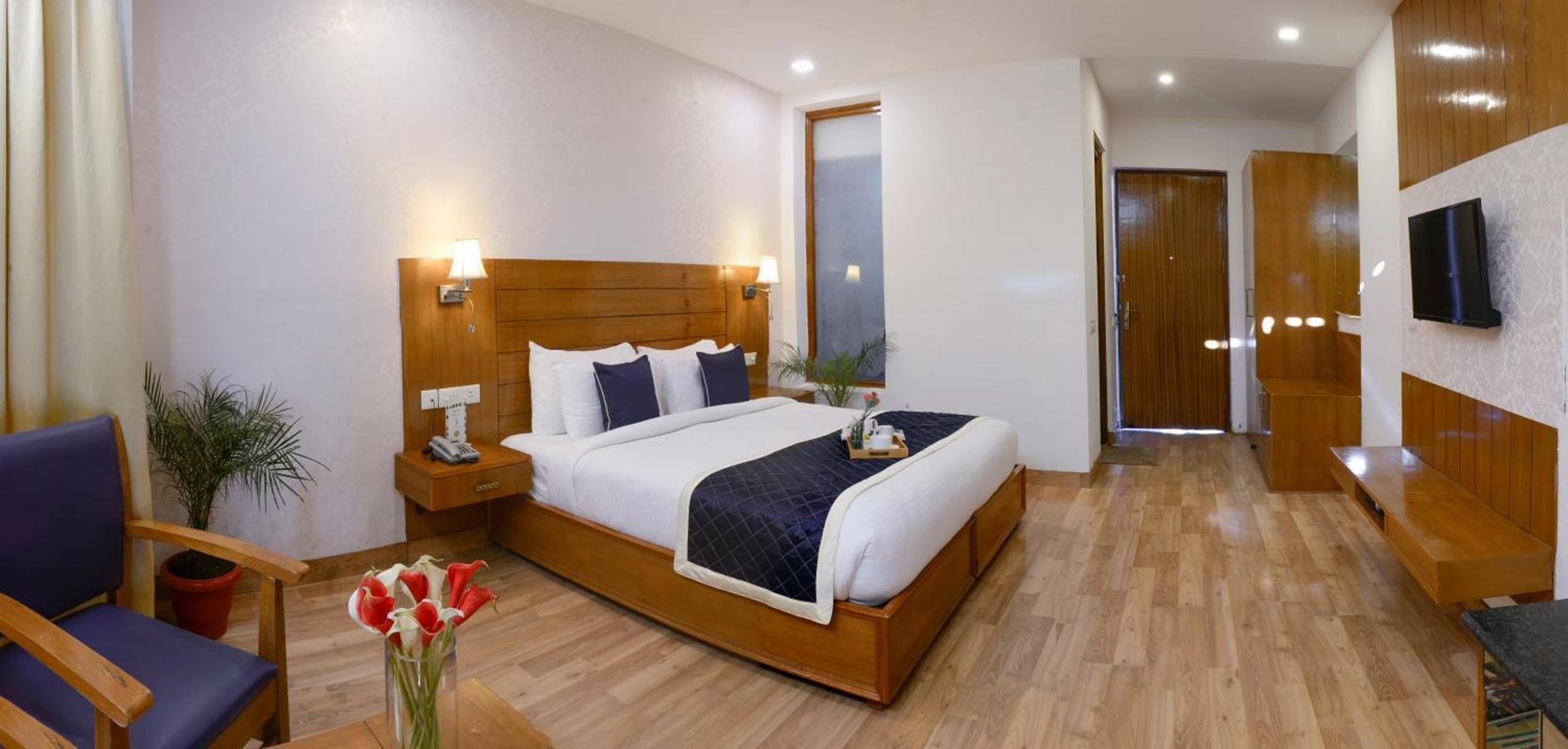 Treehouse Chail Villas Экстерьер фото